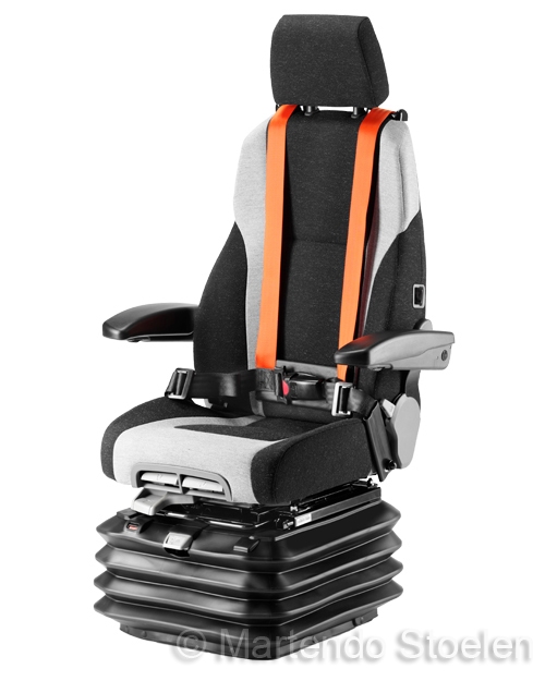 KAB luchtgeveerde stoel 65K4C 24 Volt met 4-puntgordel