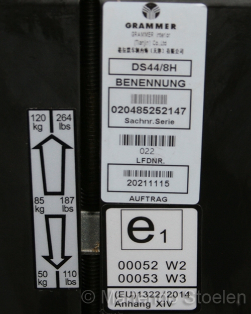 Grammer mechanisch geveerde stoel DS44/8H met schakelaar